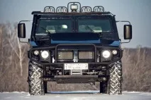 Військові автомобілі України та інших країн україни