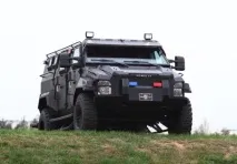 Військові автомобілі України та інших країн автомобілі
