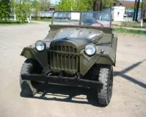 військові