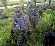 военните
