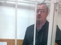 Час знімати маски знімати