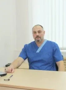 Лікарі клініки класичної медицини лікарі