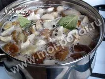Грибний суп з перловою крупою - кулінарний рецепт крупою