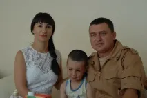 служат руските