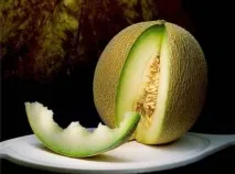Калорійність дині, користь та шкода продукту дині