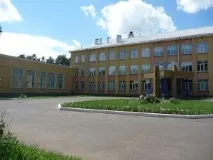 училище мечтае