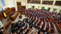 Адміністрація президента збирає голоси в парламенті за непопулярні реформи за допомогою батога та адміністрація
