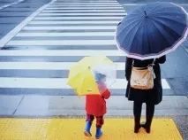 майка самотна