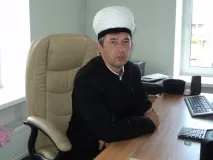 общество понеделник