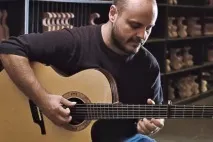 Andy McKee,Школа гітари ACCORD школа