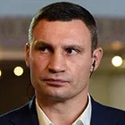 очакват битката