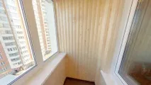 Блокхаус на балкон потрібно