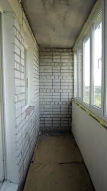бюджетна лоджия