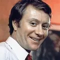 Квітка () 6 букв - пошук слів за маскою та визначенням, відповіді насканворд слів