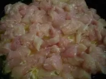 Дріжджовий рулет з куркою. дріжджовий