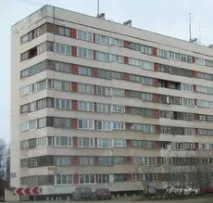 Също така къща