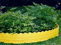 З чого та які бордюри для квіткових клумб можна зробити бордюри