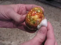 Як пофарбувати яйця на Великдень пофарбувати