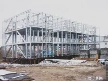 Як будують мансарди та надбудови з ЛСТК у житлових будинках будують