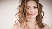 Каріна Розумовська біографія, фільмографія, особисте життя, фото - Актриси особисте