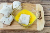Конвертики з лавашу з сиром та помідорами - покроковий рецепт з фото на лавашу