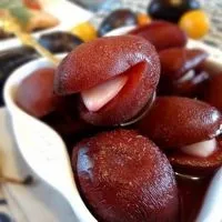 Маринований чорнослив можна