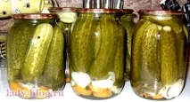 женски краставици буркани