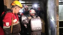 На руднику Світ визначили місце розташування заблокованих гірників - РИА Новости світ