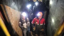 На руднику Світ визначили місце розташування заблокованих гірників - РИА Новости світ