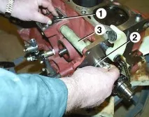Проміжний вал ЗМЗ-4062 ГАЗ-2705 газ-2705