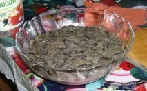 Рецепт Салат Казка, з грибочками та курячим філе грибочками