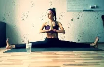 Розтяжка на шпагат, SLAVYOGA slavyoga