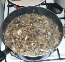 Рецепт Салат Казка, з грибочками та курячим філе салат