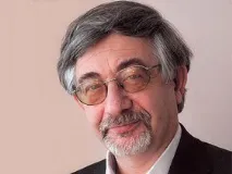 українців за посмішкою не впізнають…» впізнають