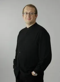 2013 проведе