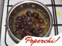 Сливи в карамелі додати