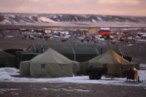 Дружина військовослужбовця в Арктиці Поки три роки не відслужать, їх нікуди не відпустять військовослужбовця