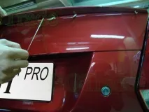 Установка спойлера на край багажника Volkswagen Polo Sedan установка