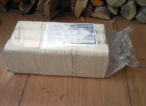 З’ясуємо, що вигідніше топити піч паливними брикетами або дровами. дровами