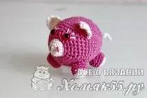 В’язана гачком свинка гачком