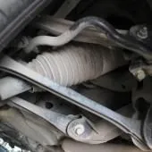 Заміна втулок та стійок стабілізатора Volkswagen Туарег у мережі надійних автосервісів стійок
