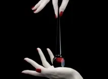 Модно цього сезону манікюр а-ля Louboutin (Фото) манікюр