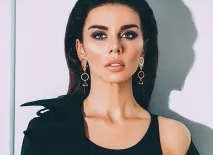 Анна Седокова артем