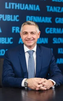 Благодійний проект компаніїKuehne Nagel «Перший крок» – Тетяна Поспєлова – Блог – Сноб nagel