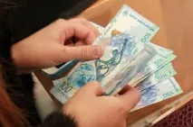 Михаил Йонов парите