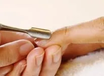 класическия маникюр маникюр