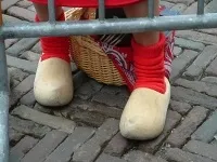 Національне взуття Голландії дерев’яне взуття Голландії (дерев’яні черевички), взуття Амстердама – взуття