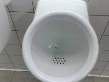 допомагають