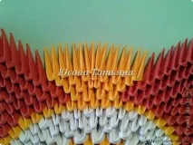 Як покроково зробити в техніці орігамі з модулів медаль, орден орігамі