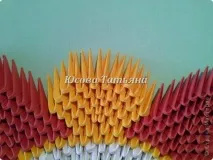 Як покроково зробити в техніці орігамі з модулів медаль, орден покроково
